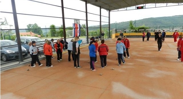 Mednarodni ženski turnir v Pobegih Mednarodni ženski turnir v Pobegih