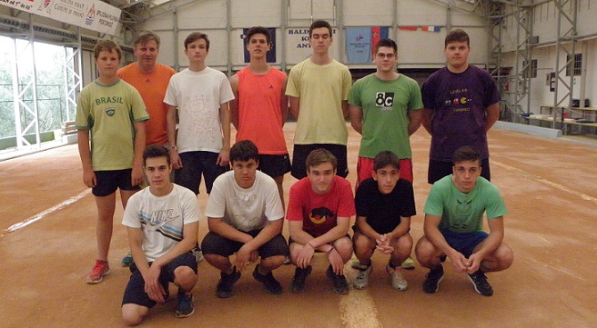 Poletni balinarski kamp na Belem križu Poletni balinarski kamp na Belem križu